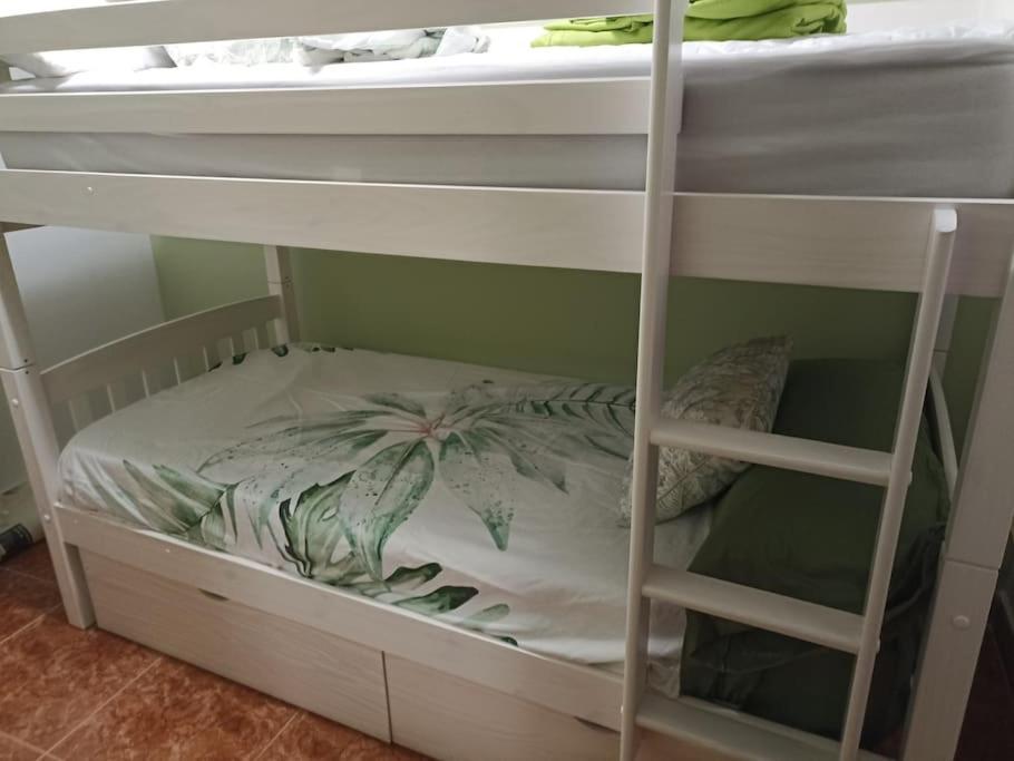 הוילה מיראווה Casa Acogedora Con Barbacoa מראה חיצוני תמונה